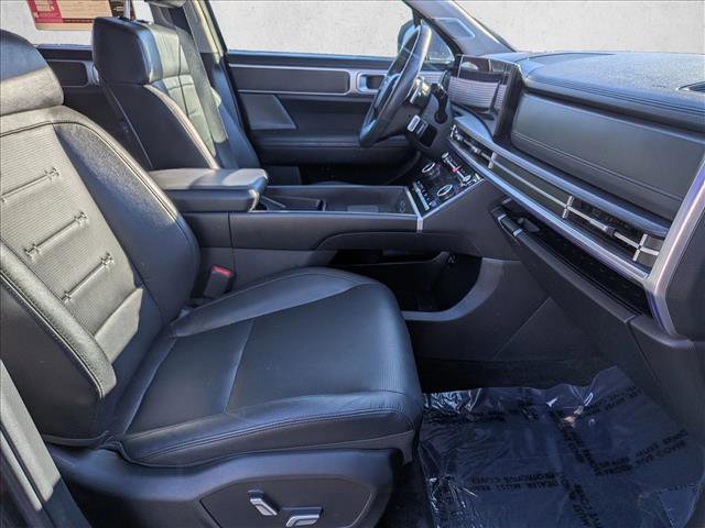 Used 2024 Hyundai Santa Fe Limited image 25