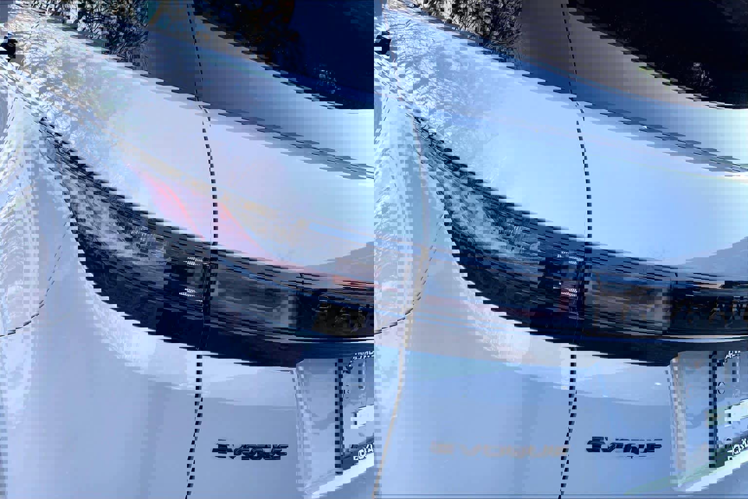 Certified 2026 Land Rover Range Rover Evoque Dynamic SE image 27