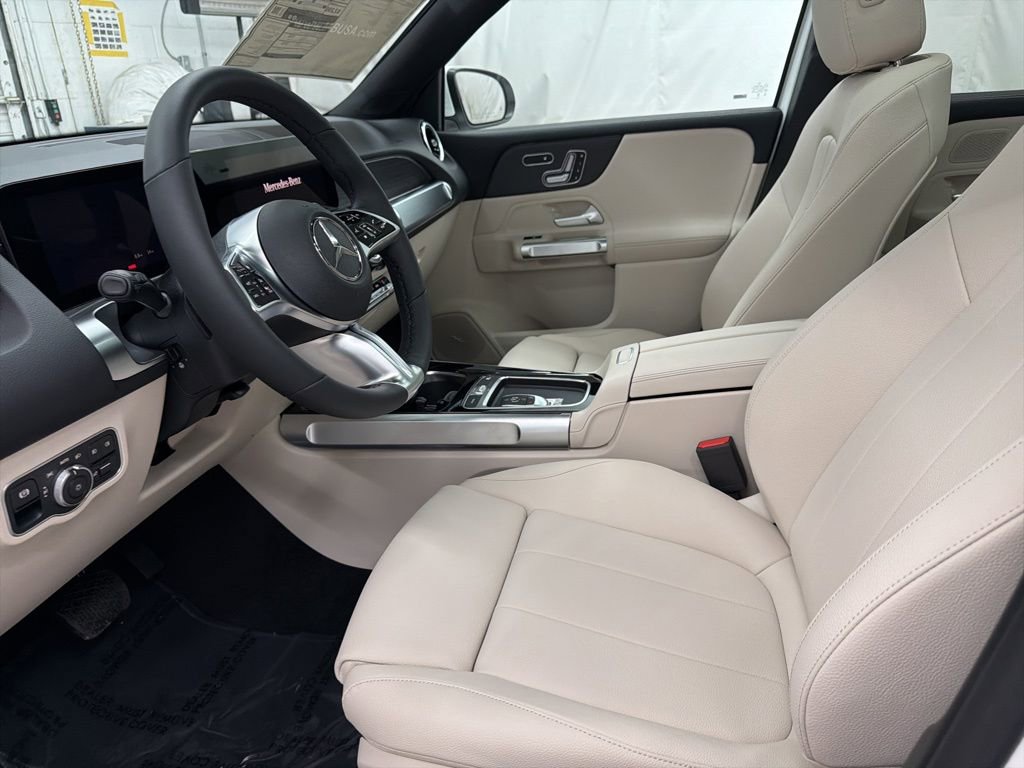 Used 2026 Mercedes-Benz GLB 250 GLB 250 image 14