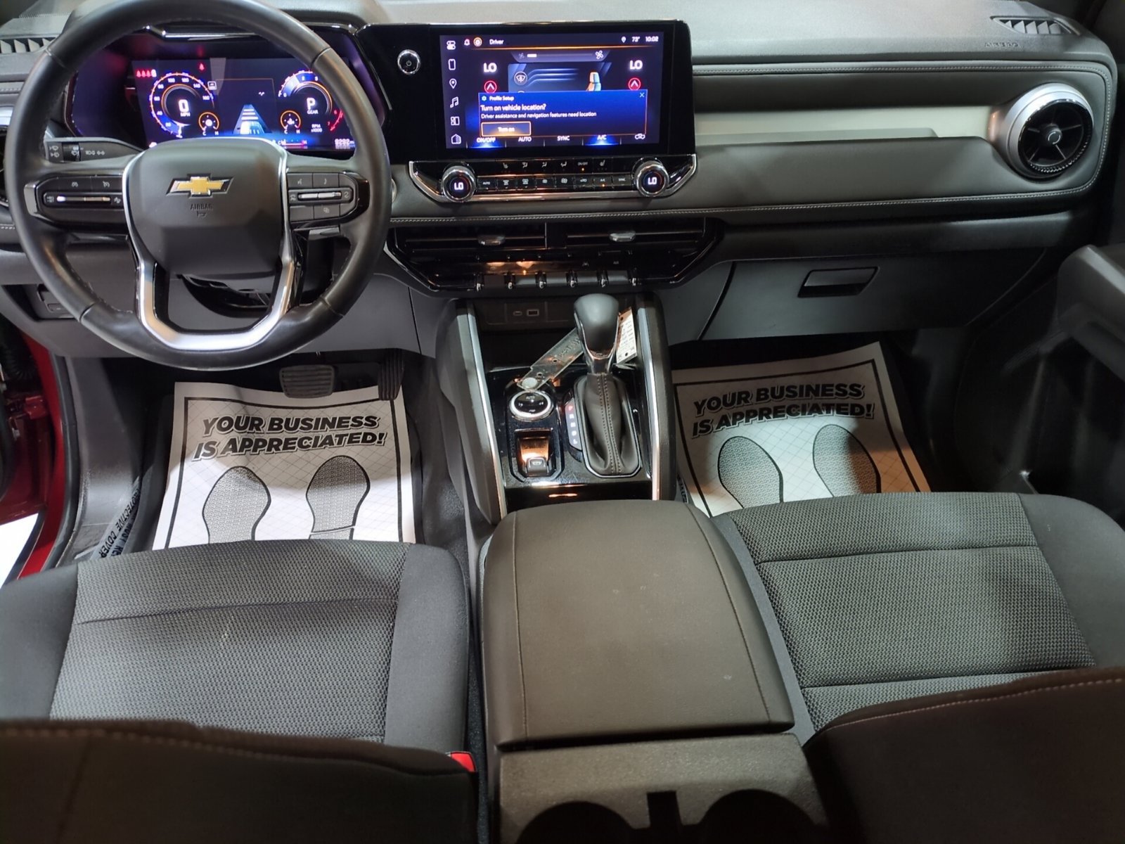 Used 2024 Chevrolet Colorado LT w/ LT Convenience Package II AWD/4WD image 14
