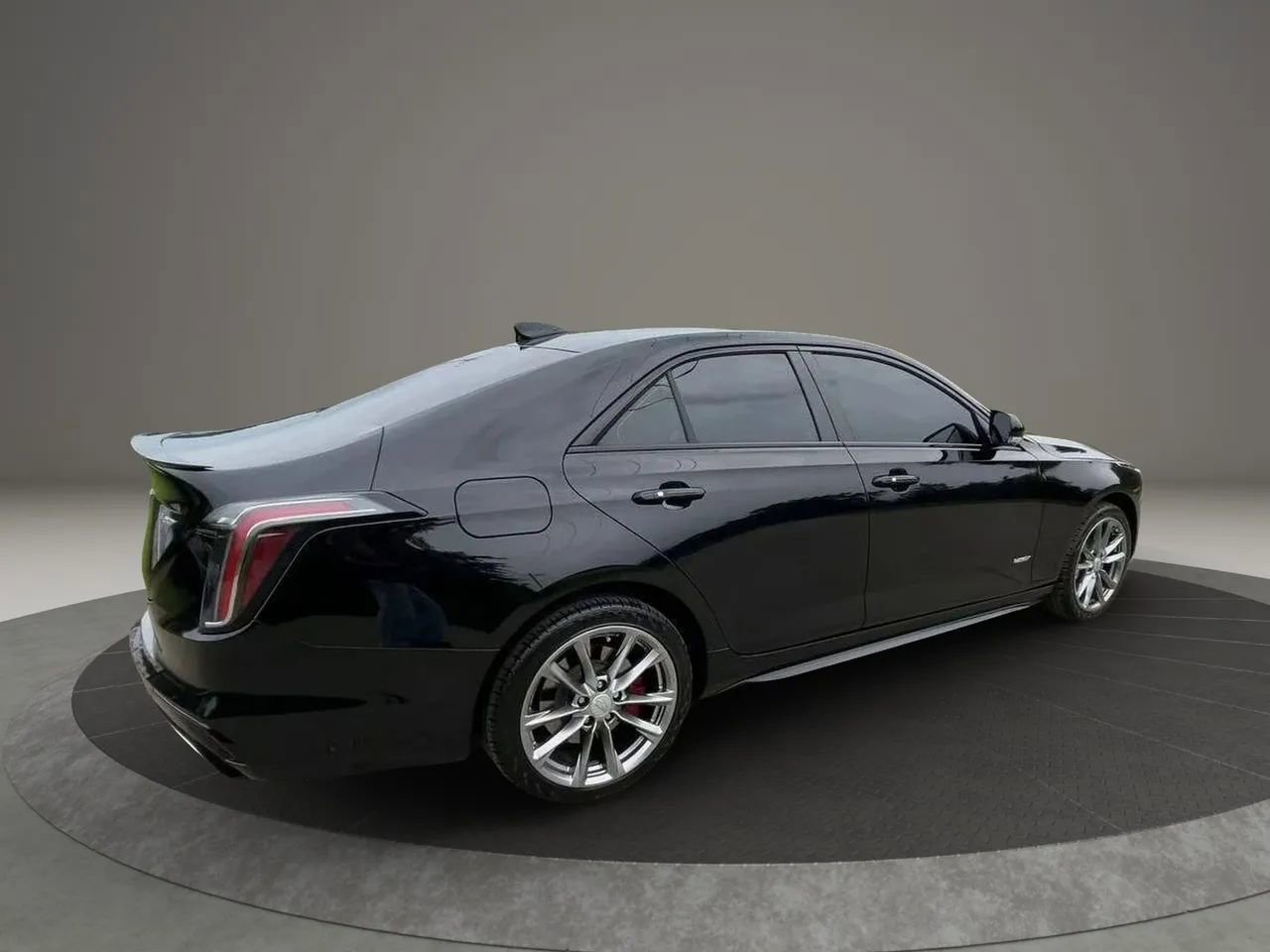Used 2022 Cadillac CT4 V w/ Climate Package AWD/4WD image 5