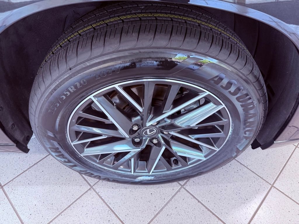Certified 2025 Lexus TX 350 FWD w/ Technology Package image 21