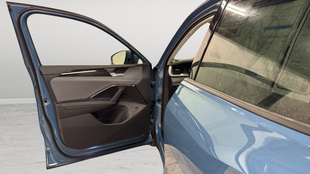 New 2026 Volkswagen Tiguan SE image 14