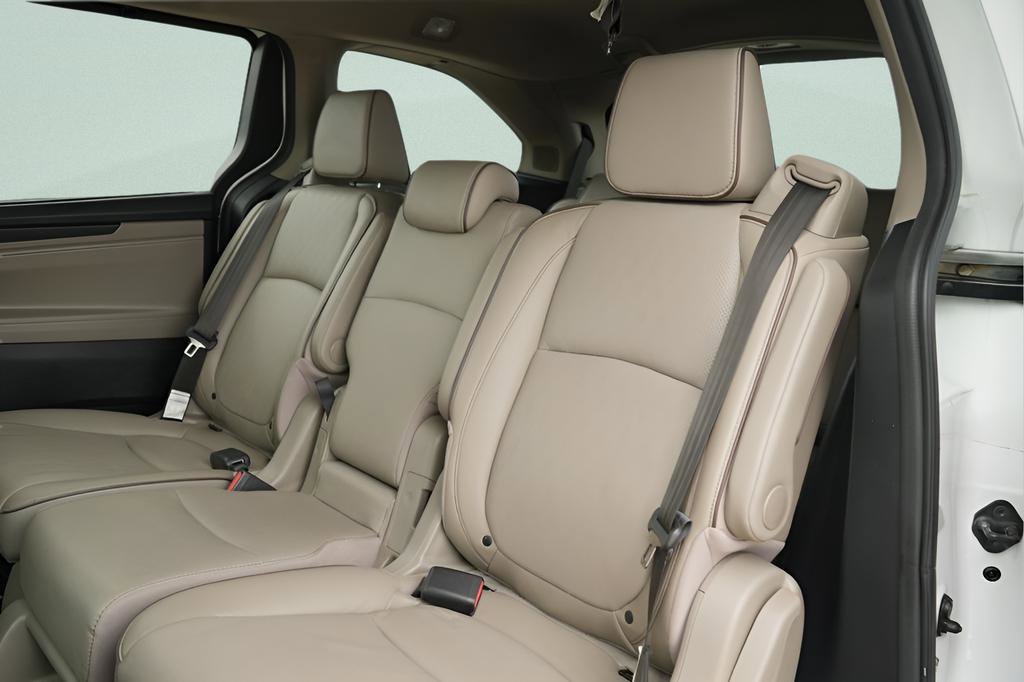 Used 2023 Honda Odyssey Elite image 26