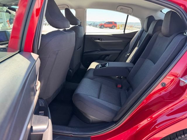 Used 2025 Toyota Camry LE FWD image 10