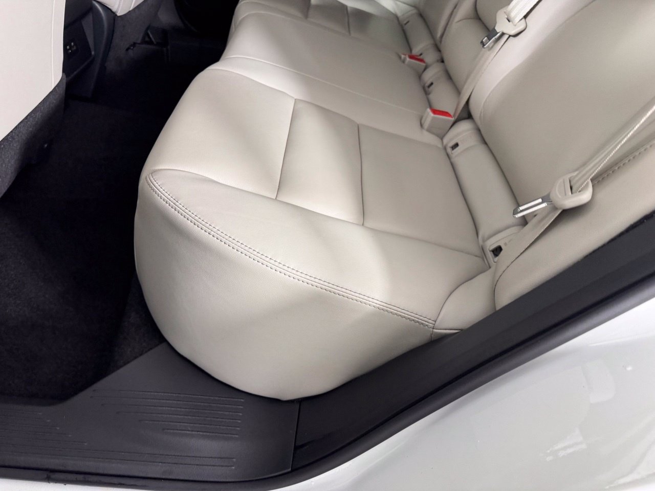 Used 2023 Nissan Rogue SL AWD/4WD image 30