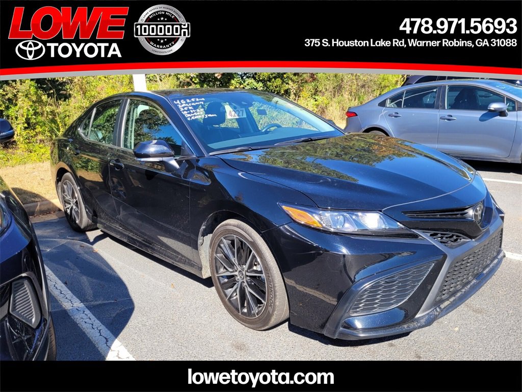 Used 2024 Toyota Camry SE
