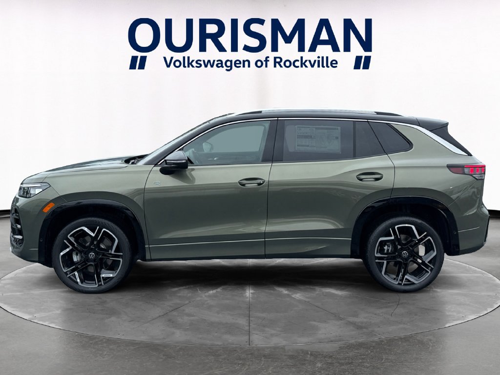 New 2026 Volkswagen Tiguan SEL R-Line AWD/4WD image 3