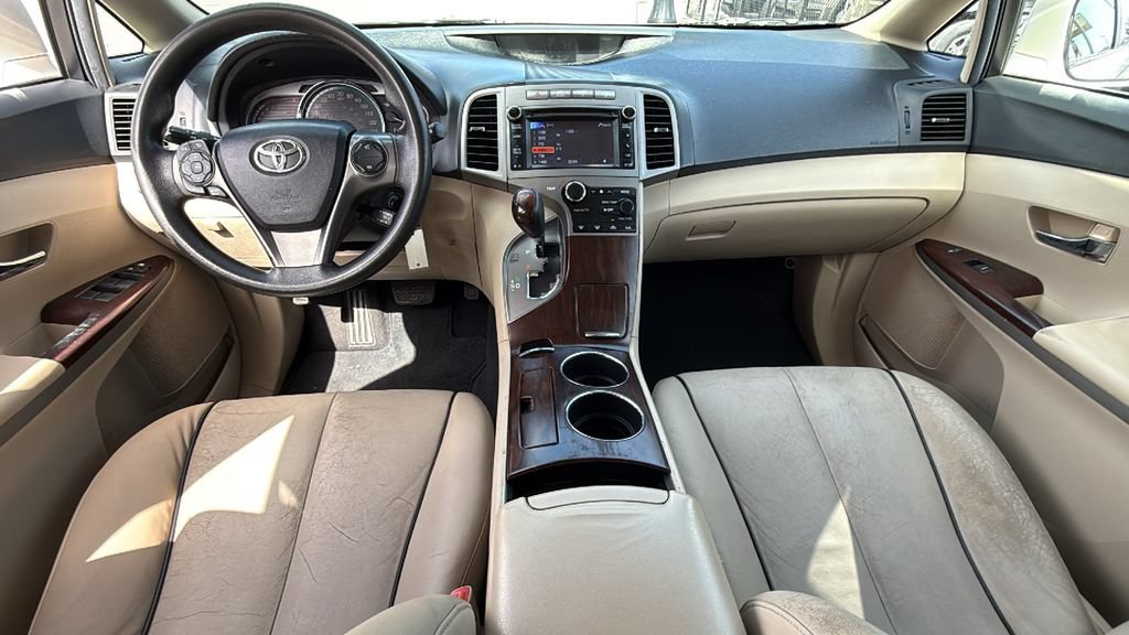 Used 2013 Toyota Venza LE FWD image 20