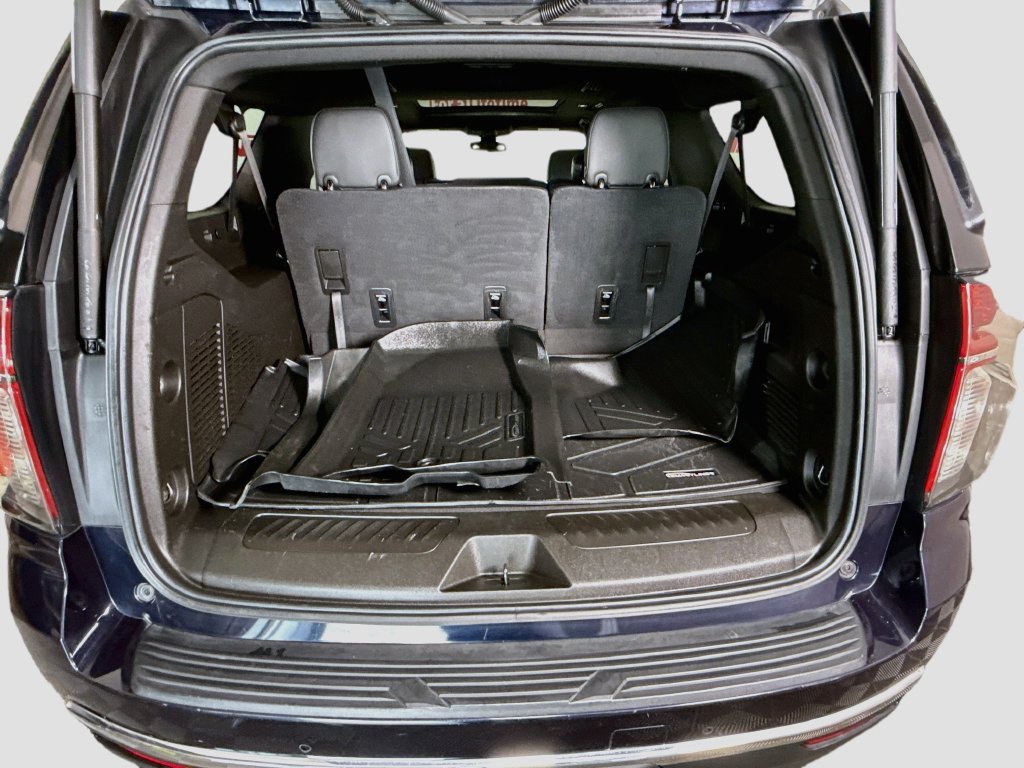 Used 2021 Chevrolet Suburban LT AWD/4WD image 29