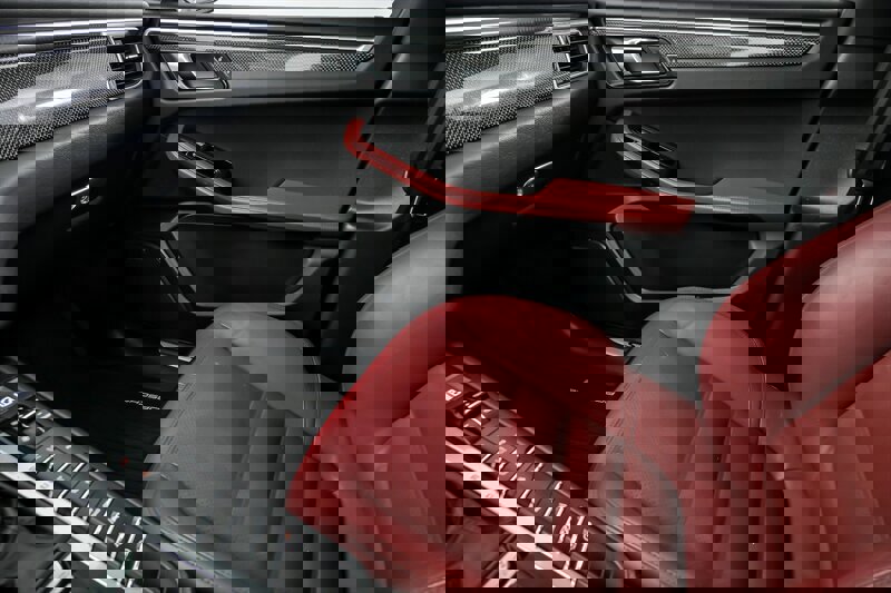 Used 2017 Porsche Macan GTS w/ Premium Package Plus image 36