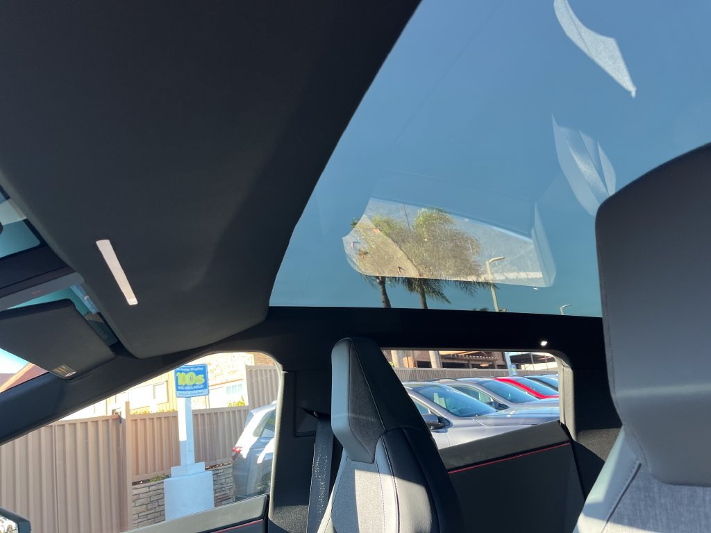 Used 2026 Tesla Cybertruck AWD Crew Cab image 17