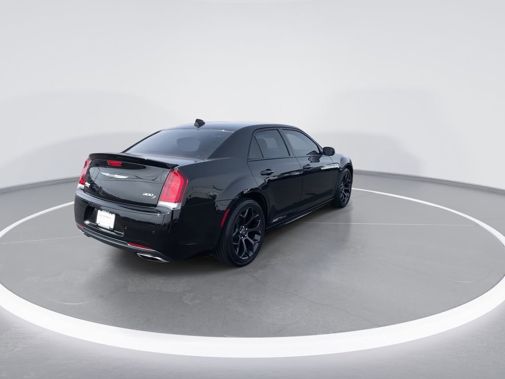Used 2019 Chrysler 300 S w/ 300S Premium Group 2 image 8