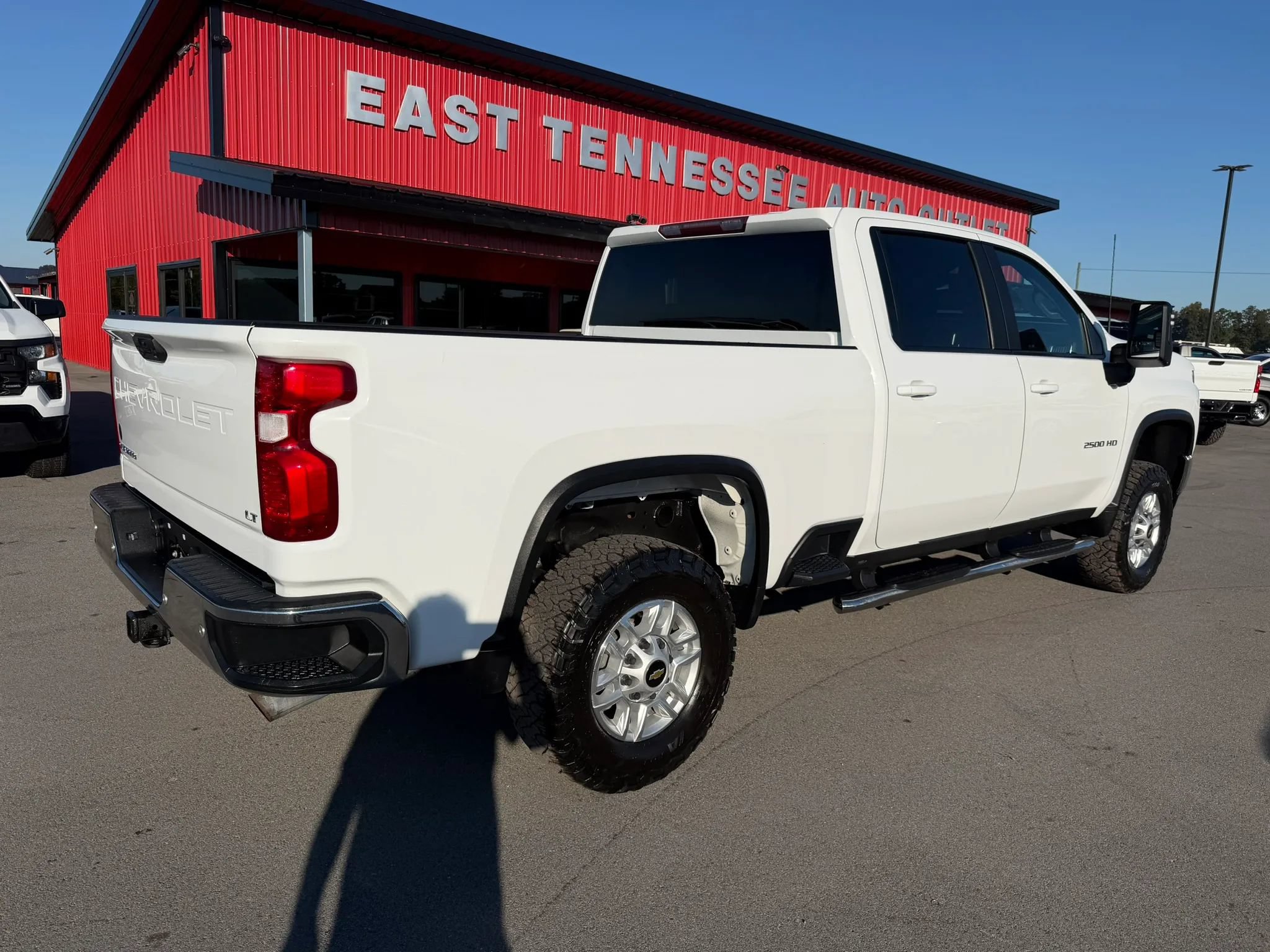 Used 2021 Chevrolet Silverado 2500 LT w/ Z71 Off-Road Package AWD/4WD image 3