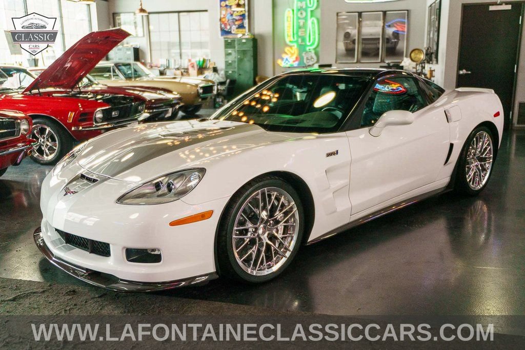 Used 2013 Chevrolet Corvette ZR1 w/ 3ZR Preferred Equipment Group RWD image 72