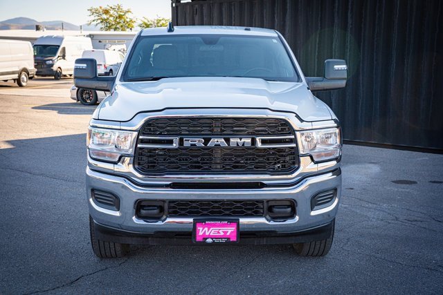 Used 2024 RAM 3500 Tradesman w/ Chrome Appearance Group image 2