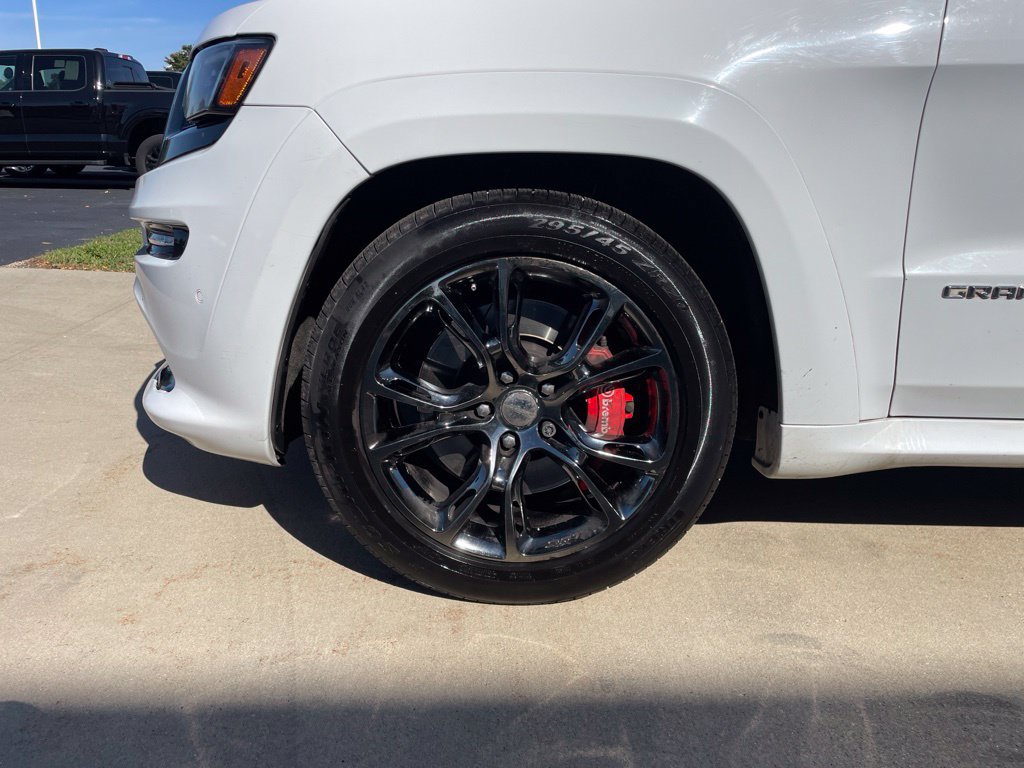 Used 2014 Jeep Grand Cherokee SRT w/ Trailer Tow Group IV AWD/4WD image 18