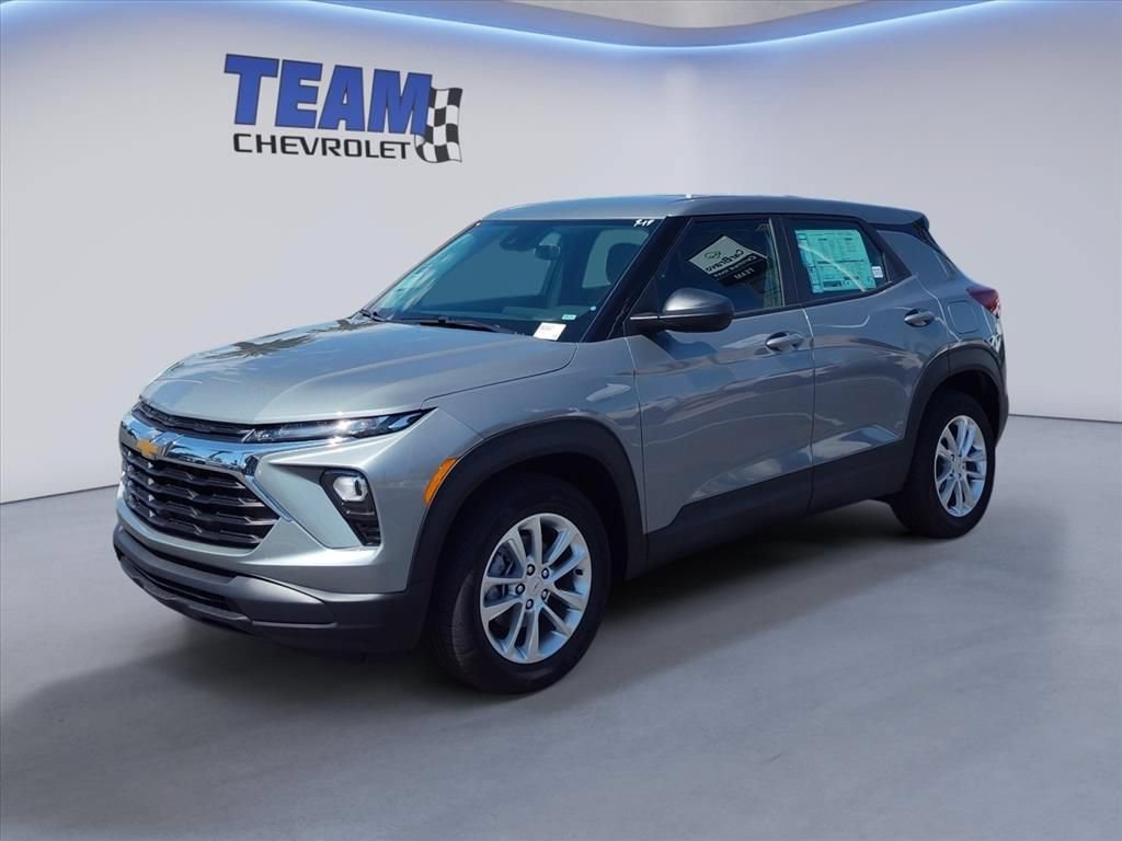New 2026 Chevrolet TrailBlazer LS FWD image 3