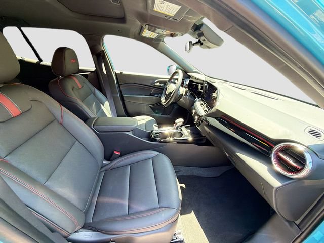 Used 2026 Chevrolet Trax RS w/ Sunroof Package FWD image 13
