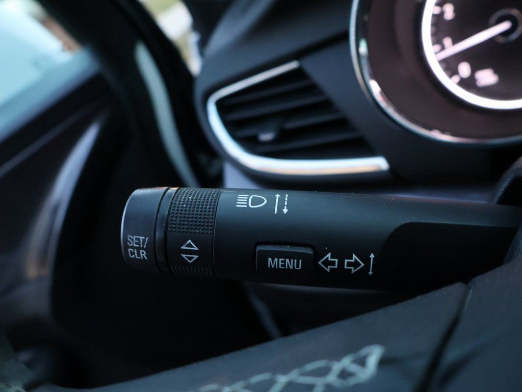 Used 2018 Buick Encore Preferred FWD image 40
