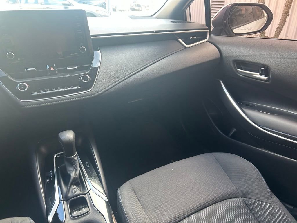 Used 2022 Toyota Corolla SE image 11
