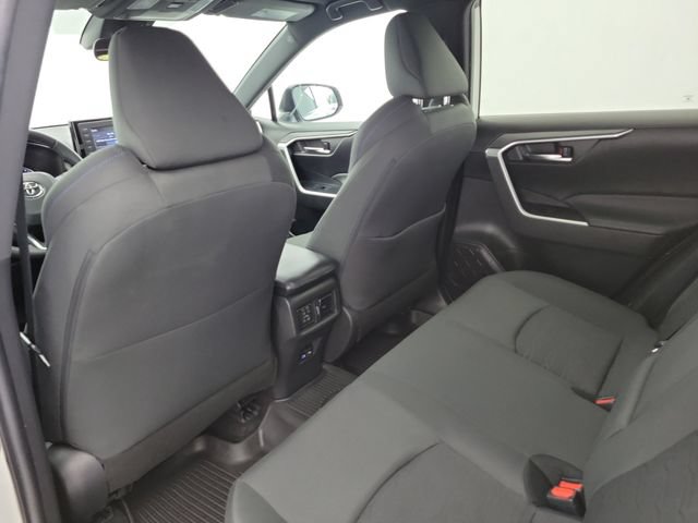 Used 2022 Toyota RAV4 SE AWD/4WD image 14