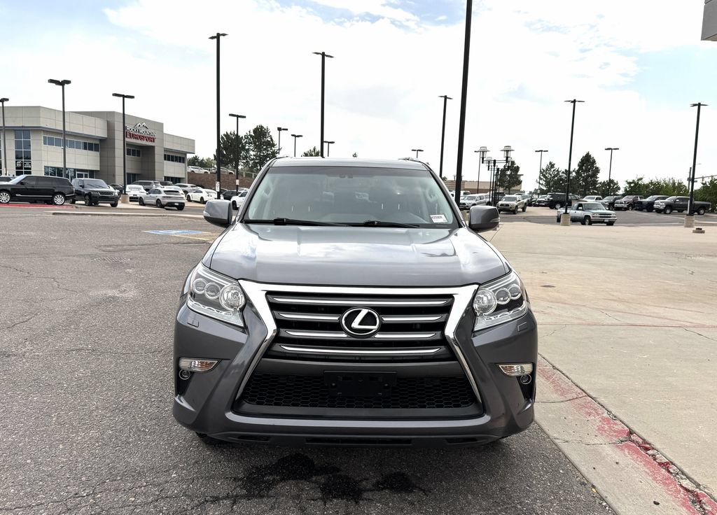 Used 2019 Lexus GX 460 Premium AWD/4WD image 3