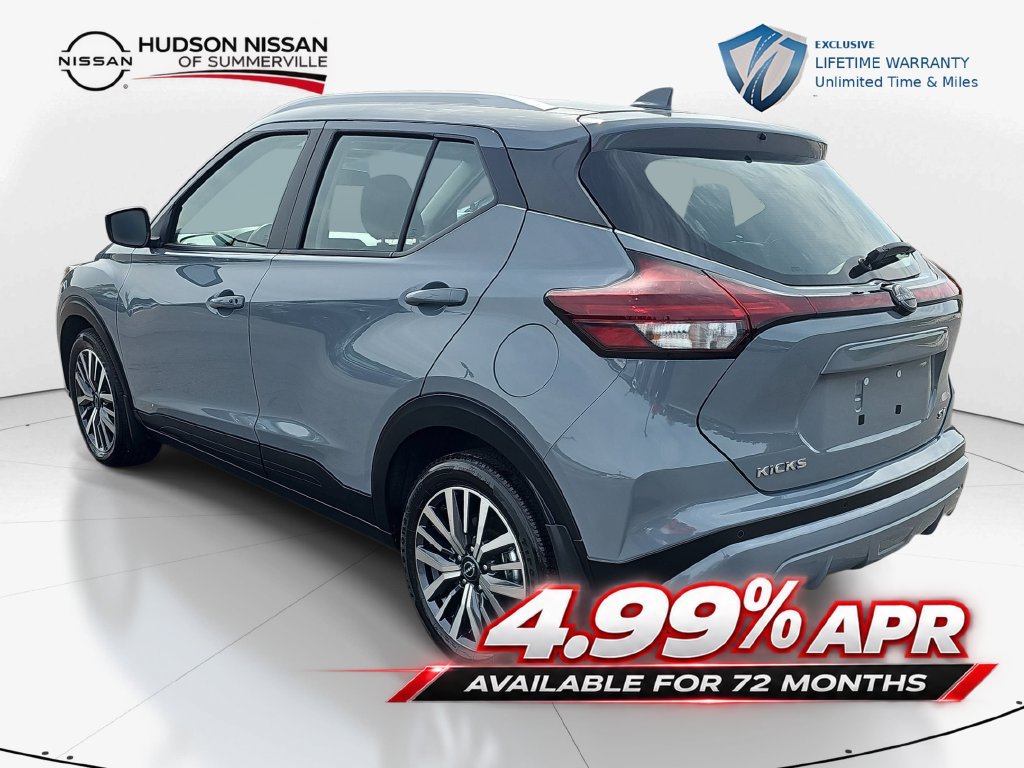 Used 2024 Nissan Kicks SV FWD image 9