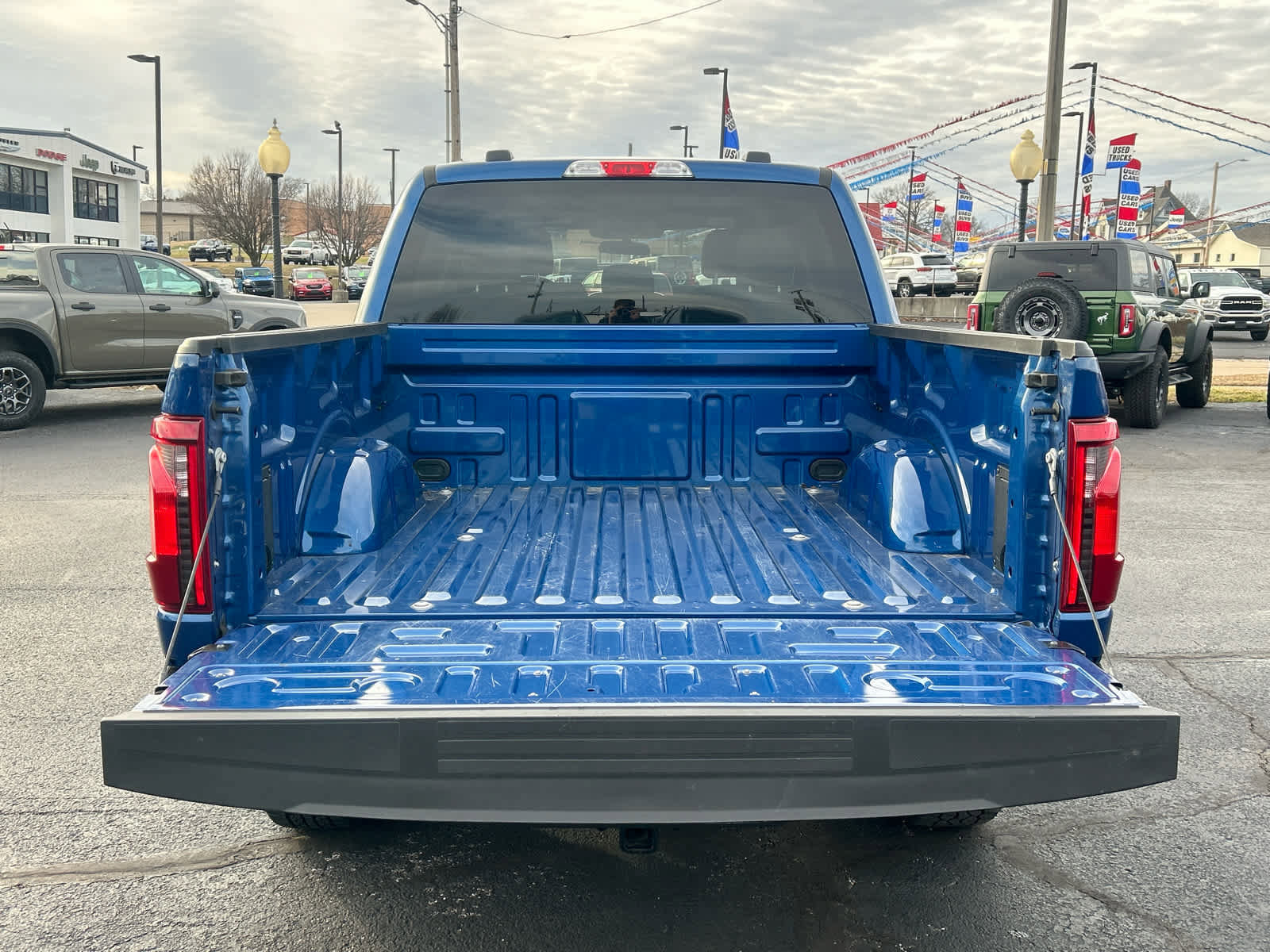 Used 2025 Ford F150 XLT w/ Equipment Group 301A Standard image 6