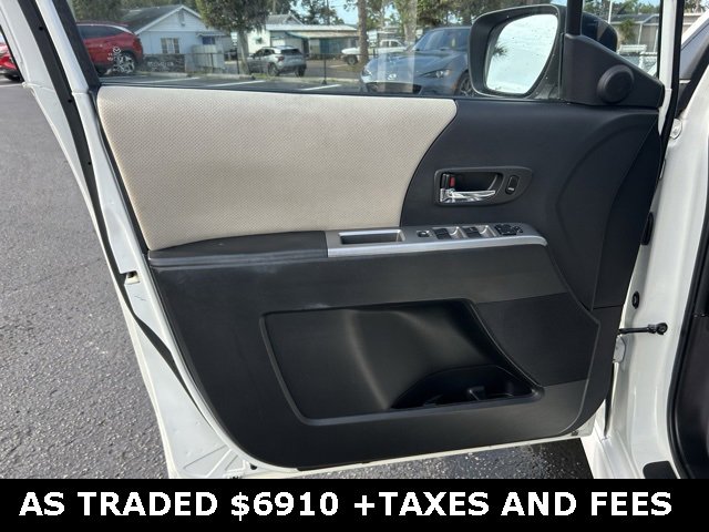 Used 2010 MAZDA MAZDA5 Grand Touring image 12