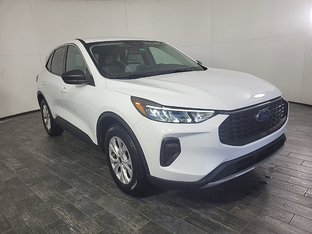 Used 2024 Ford Escape Active image 3