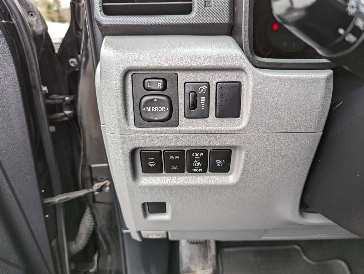 Used 2012 Toyota 4Runner Trail AWD/4WD image 15