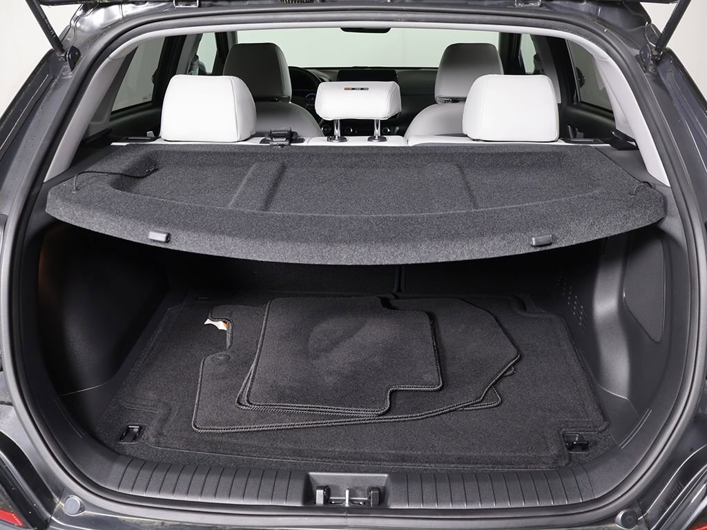 Used 2023 Hyundai Kona Limited w/ Cargo Package image 19