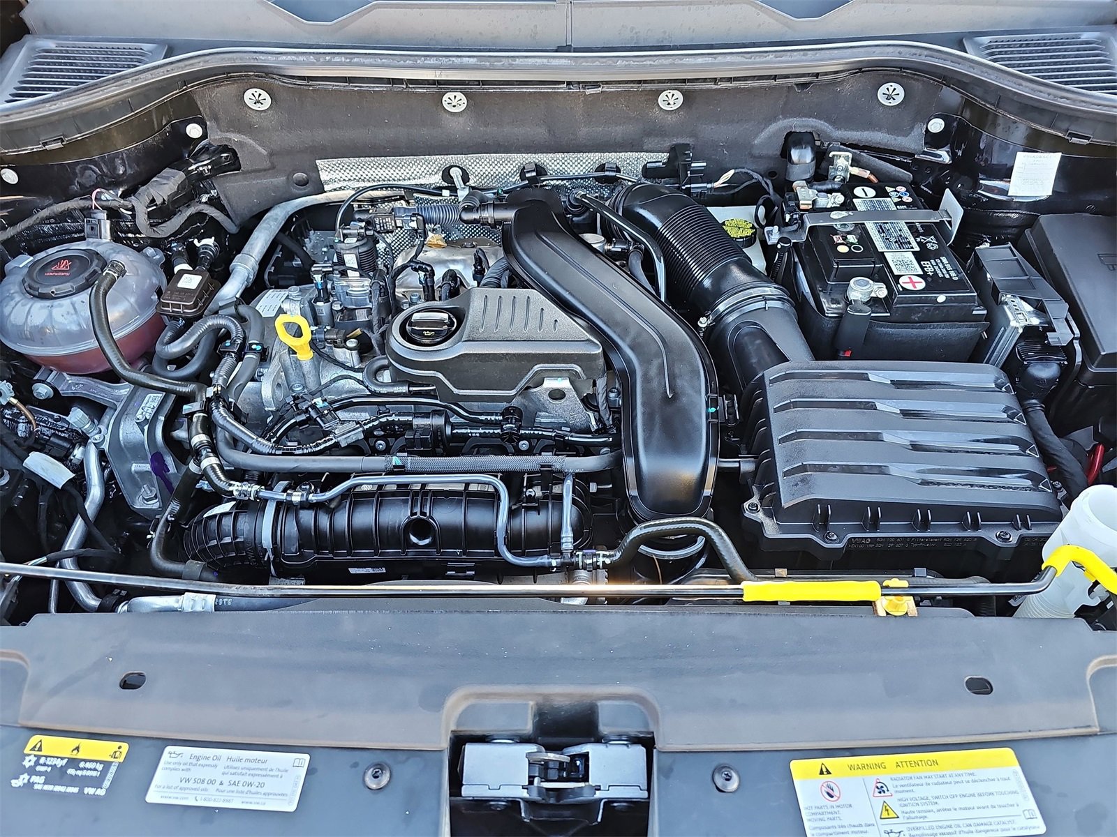 Used 2023 Volkswagen Taos SE w/ Panoramic Sunroof Package image 31