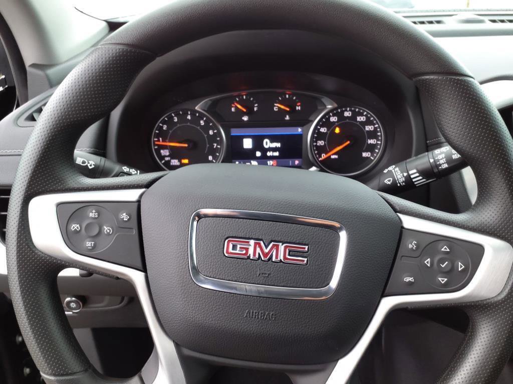 Certified 2022 GMC Terrain SLE w/ Driver Convenience Package image 11