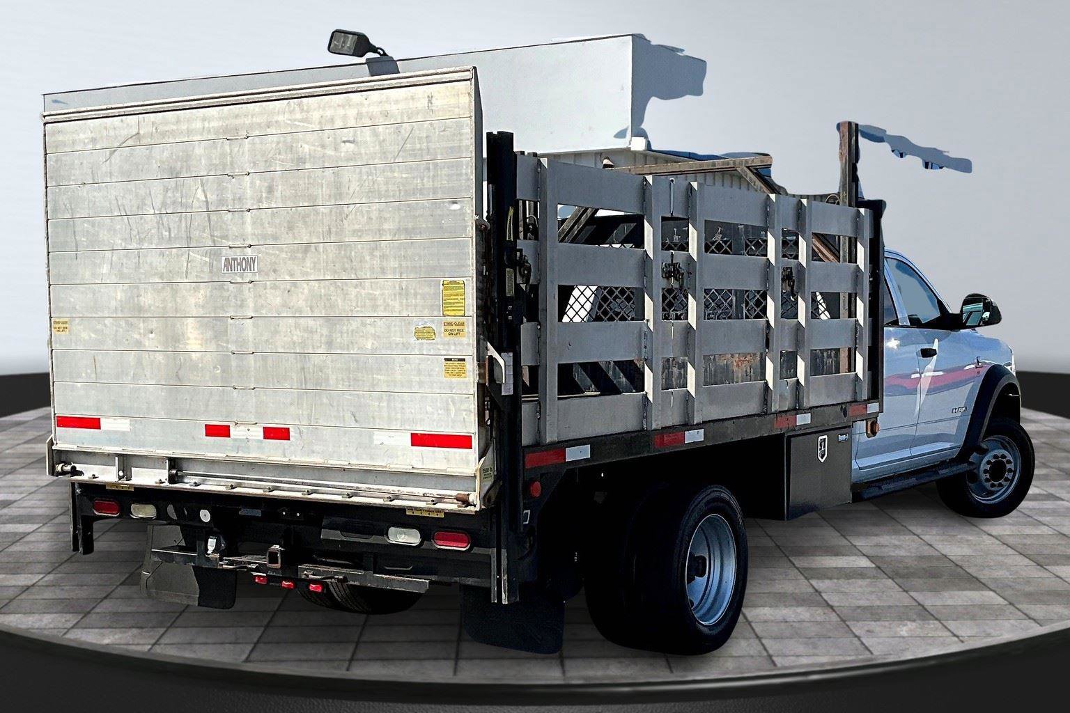 Used 2020 RAM 5500 Tradesman w/ Max Tow Package image 6