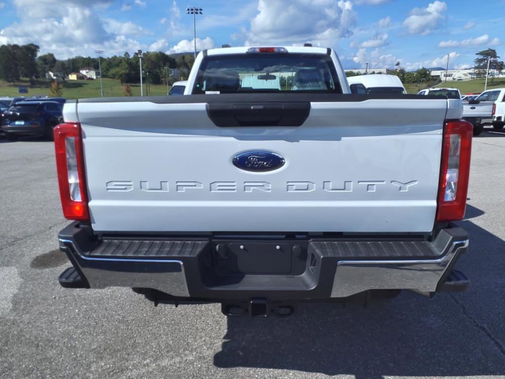 Used 2024 Ford F250 XL w/ XL Off-Road Package AWD/4WD image 5