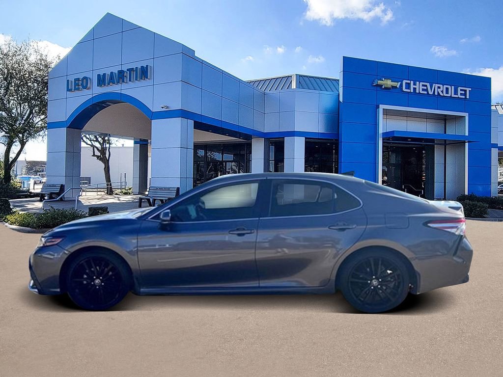 Used 2021 Toyota Camry XSE image 8