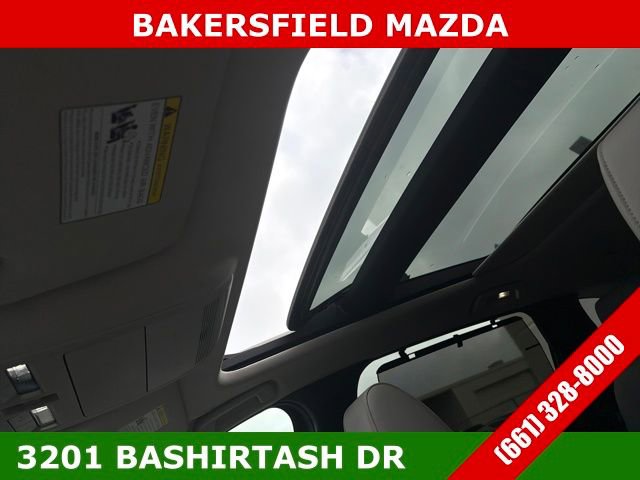 Used 2024 MAZDA CX-90 Plug-In Hybrid w/ Premium Pkg image 21