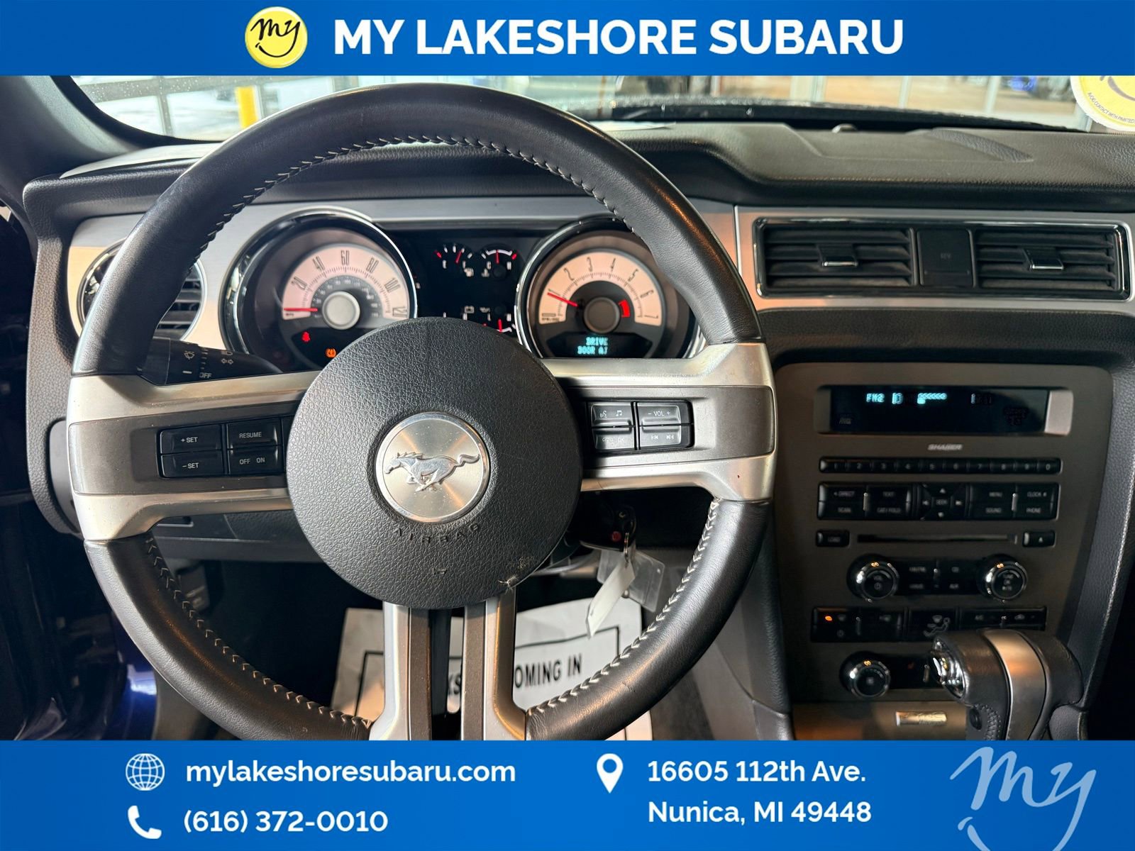 Used 2010 Ford Mustang Convertible image 12