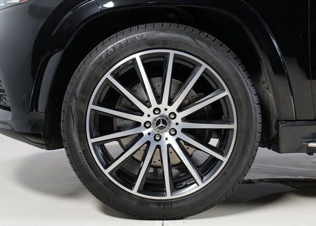 Used 2022 Mercedes-Benz GLS 450 4MATIC image 33