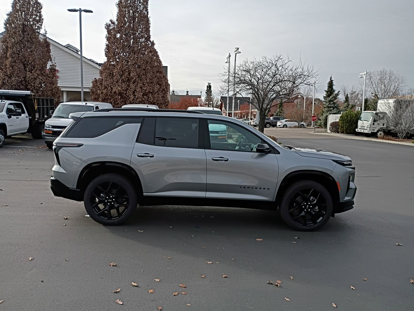 New 2026 Chevrolet Traverse RS image 9