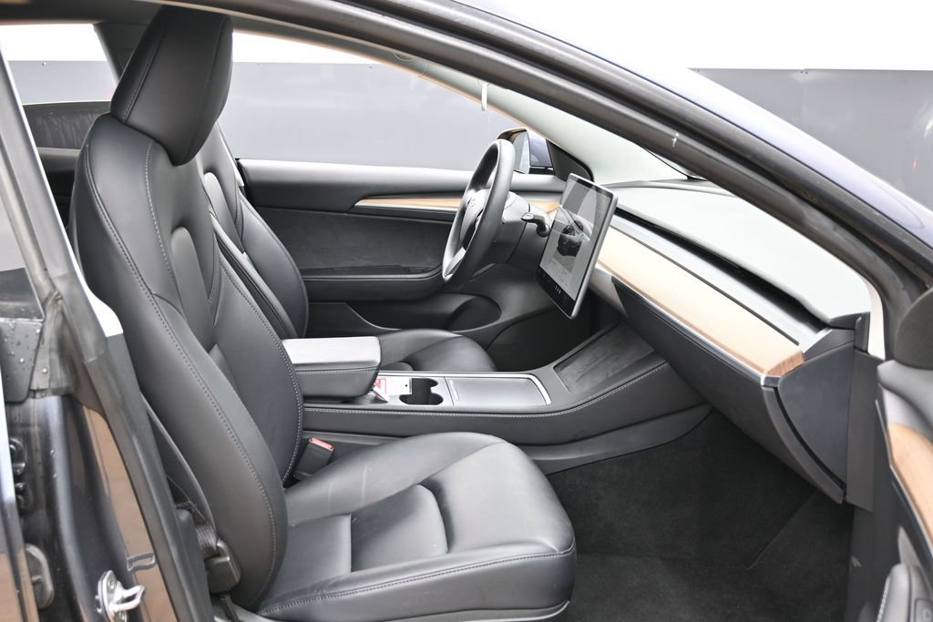 Used 2023 Tesla Model 3 Standard Range RWD image 36