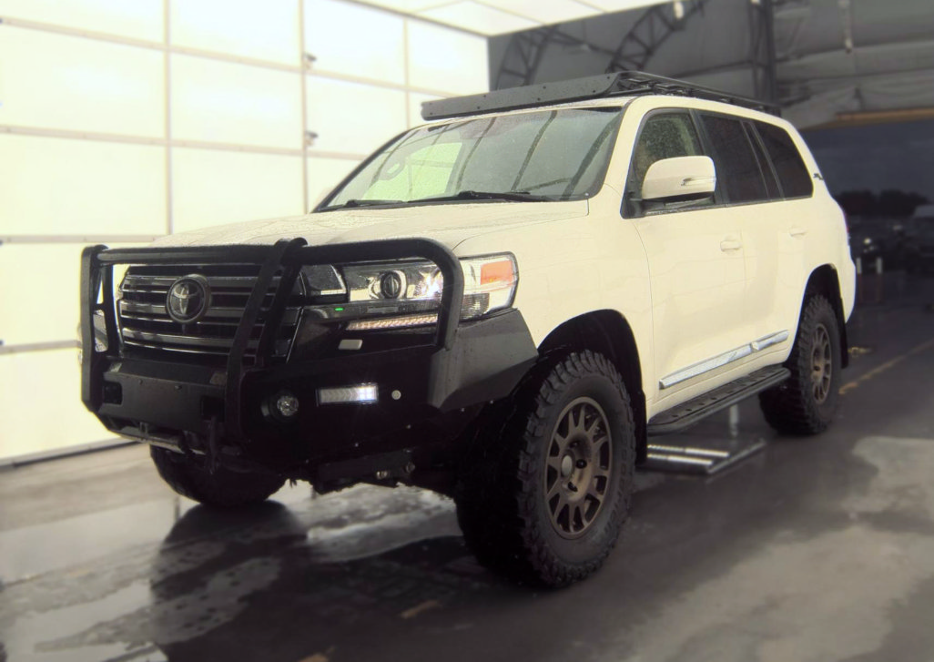 Used 2018 Toyota Land Cruiser AWD/4WD image 4
