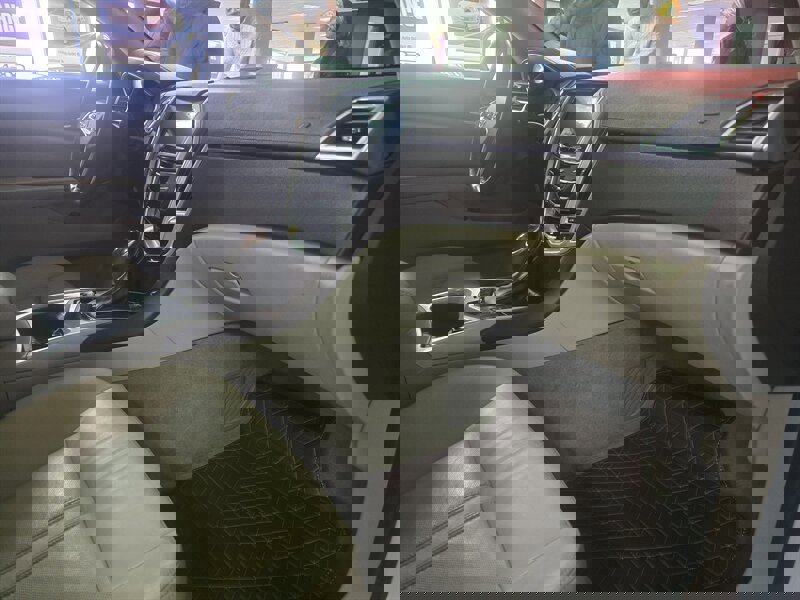 Used 2013 Cadillac SRX Luxury w/ Driver Awareness Package image 13