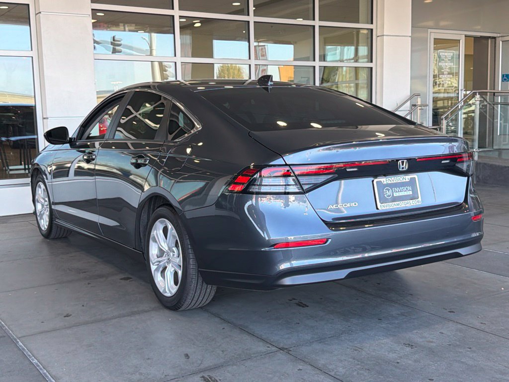 Used 2025 Honda Accord LX image 9