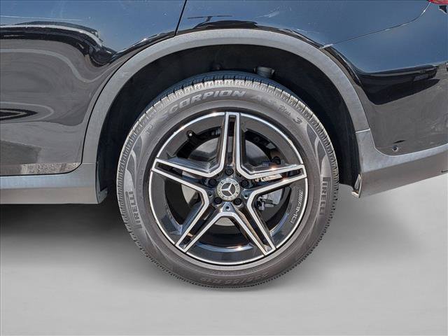 Used 2020 Mercedes-Benz GLC 300 4MATIC image 22
