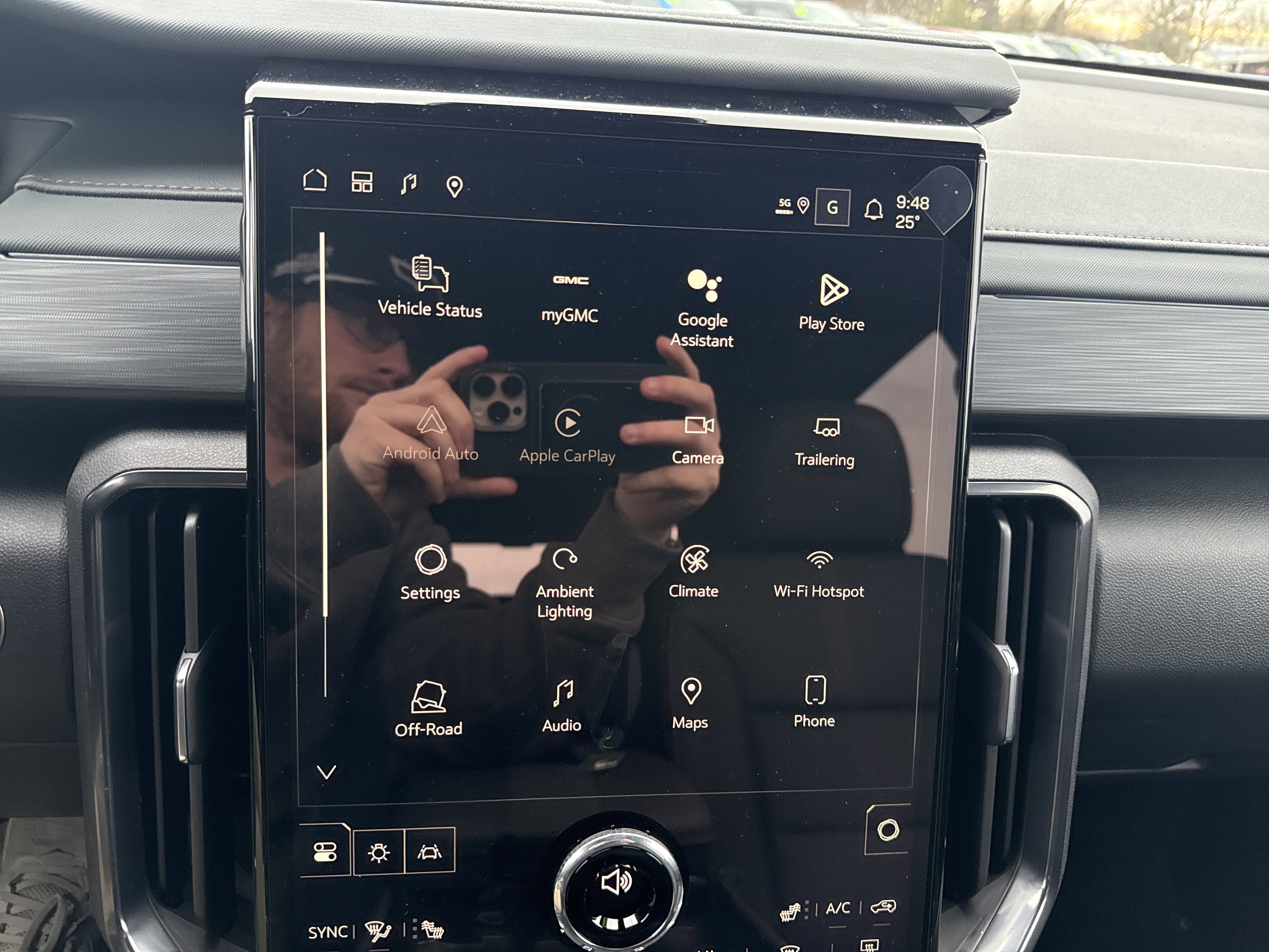 New 2026 GMC Acadia AT4 image 25