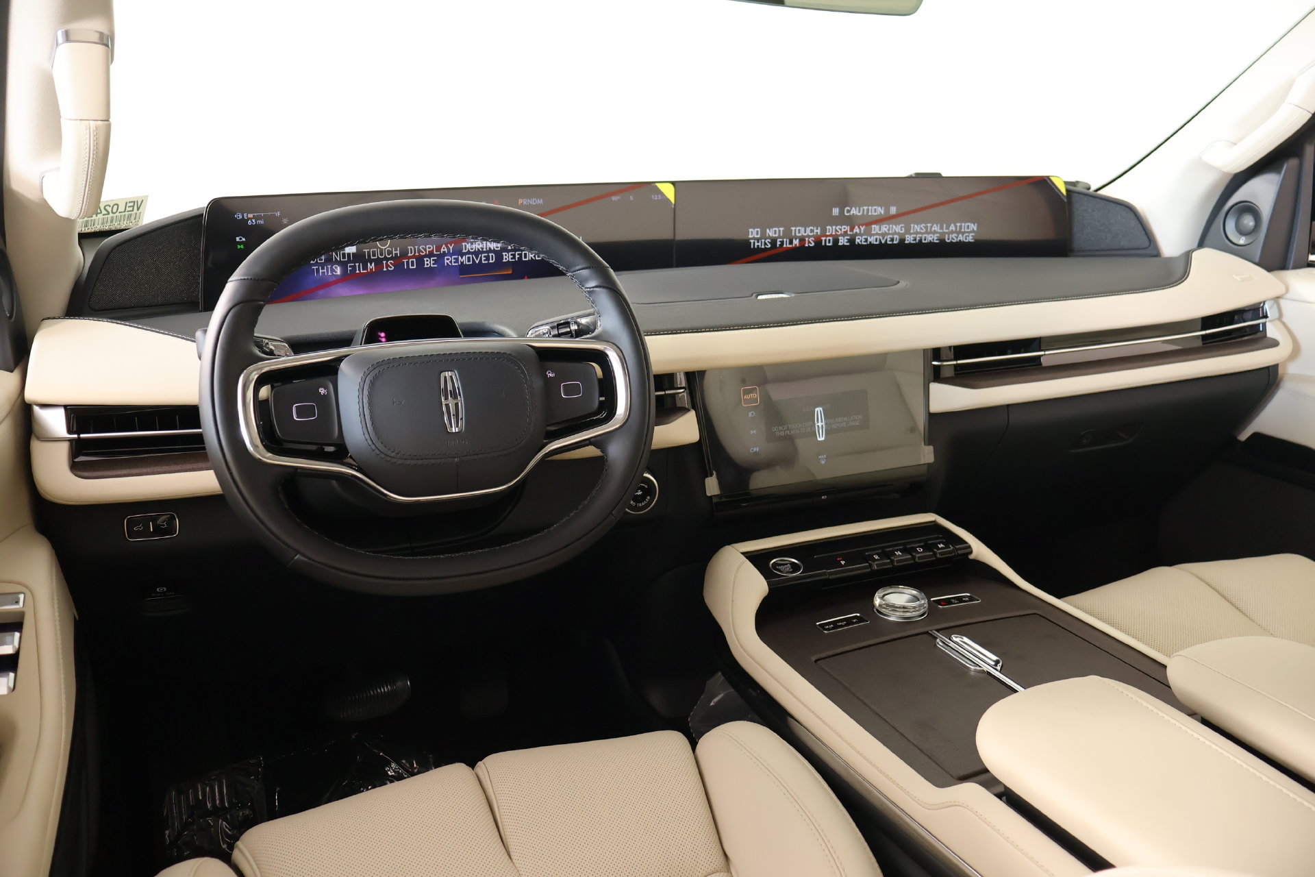 New 2027 Lincoln Navigator L Reserve AWD/4WD image 2