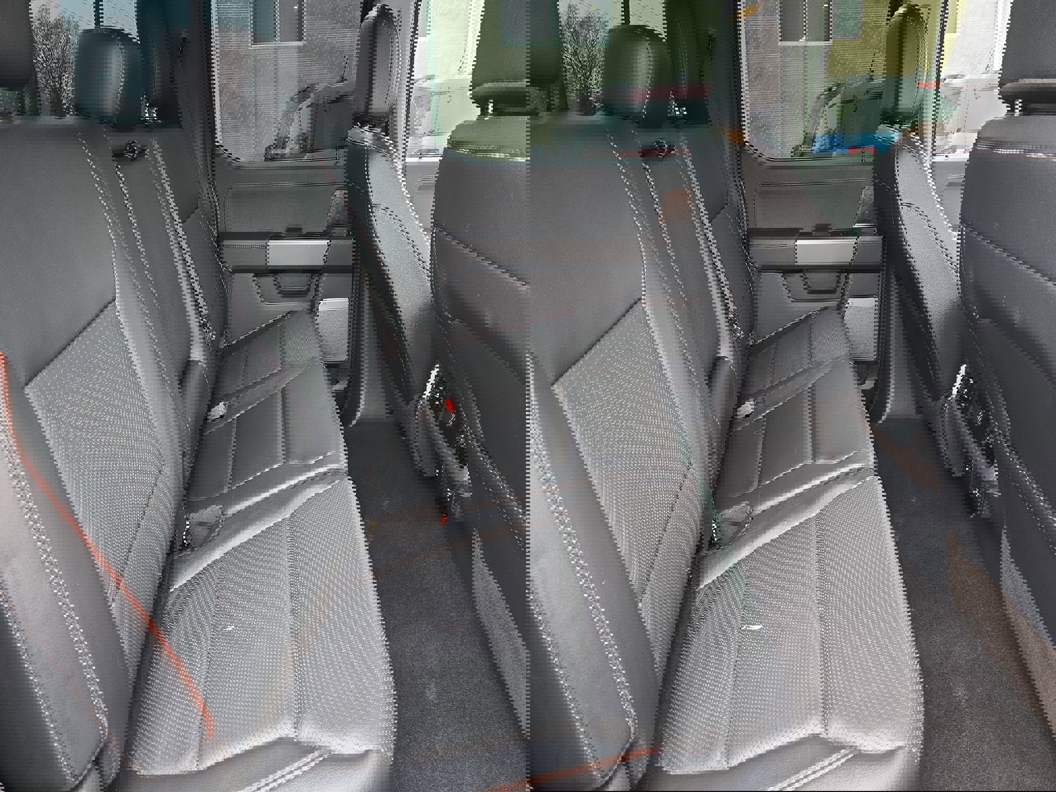 Used 2023 Ford F150 Lariat w/ Trailer Tow Package image 11